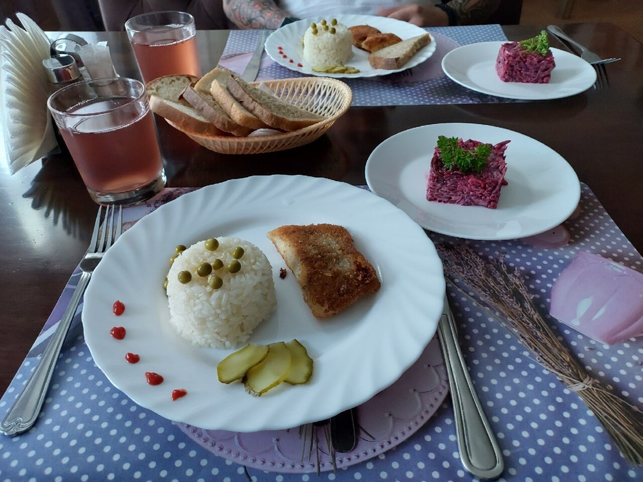 Гостиница Наташа Урюпинск